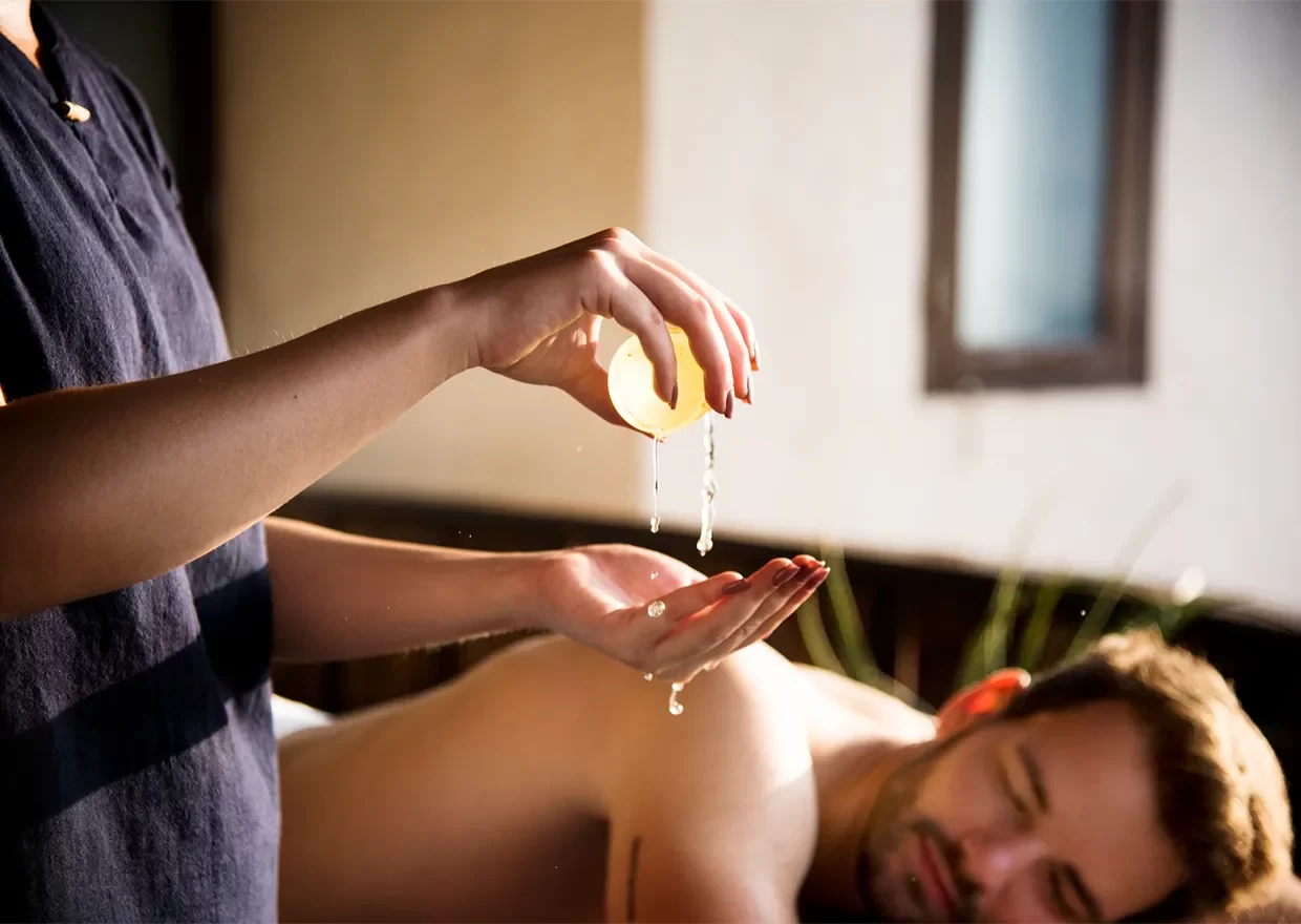 Massagem-nuru